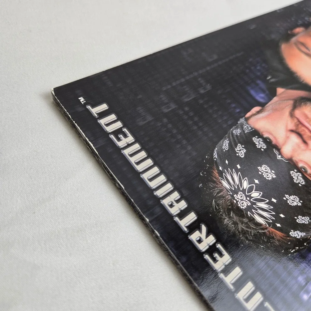 WWE World Wrestling Entertainment Official Souvenir Program‎ Vintage 2002